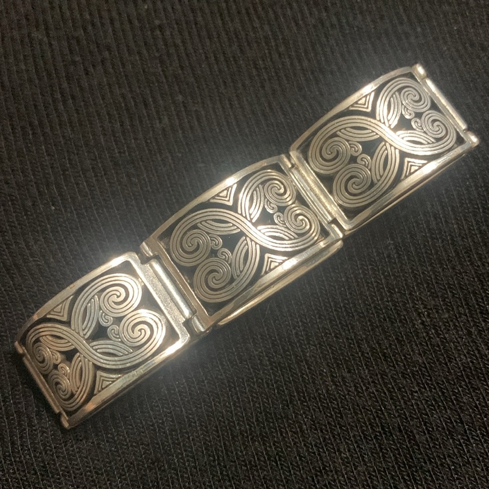 Brighton Silver / Black Heart panel braclet … BRAND NEW CONDITION..